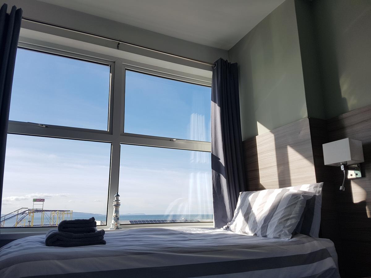 Causeway Bay Guesthouse Портръш Екстериор снимка